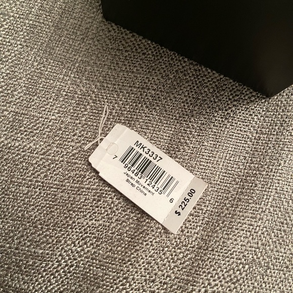 Michael Kors watch - Picture 3 of 3